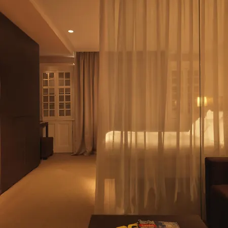 Nottingham Place Hotel-2