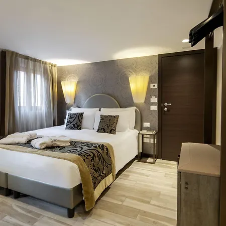 Alle Guglie Boutique Hotel-3