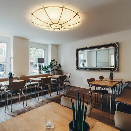 Boutique Hotel Düsseldorf Berial-2