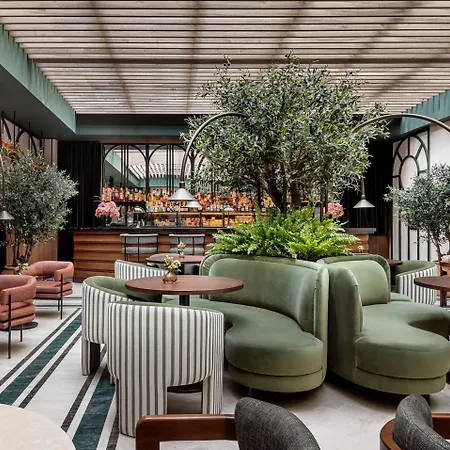 TÓTEM Madrid, a Small Luxury Hotel of the World-3