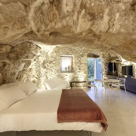 Locanda Don Serafino Historical Boutique Hotel-3