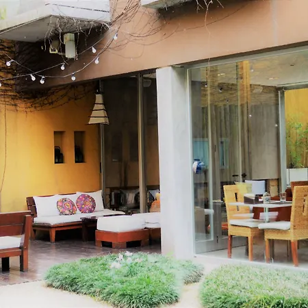 Mine Hotel-3
