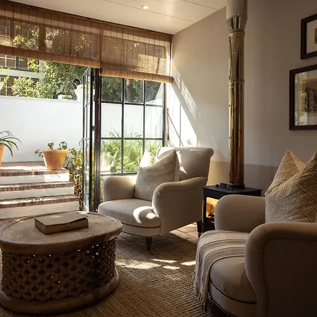 Akademie Street Boutique Hotel-2