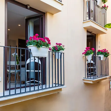 Sorrento Flats-2