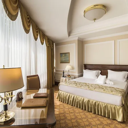 Nobil Luxury Boutique Hotel-3