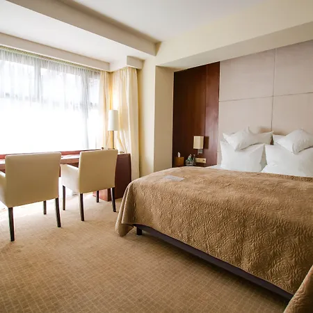 Grand Hotel Boutique-3