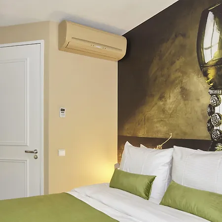 The Muse Amsterdam Hotel-2