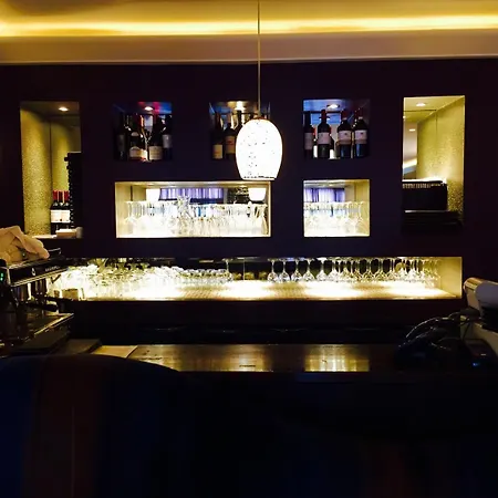 Zuni Restaurant & Boutique Hotel-2