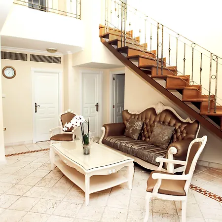 Flamingo Suites Boutique Hotel-3