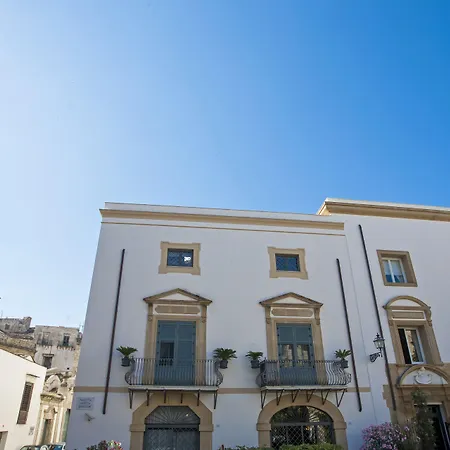 Hotel Palazzo Brunaccini-3