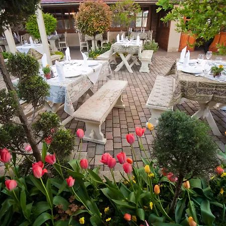 Boutique Hotel Szárcsa-2