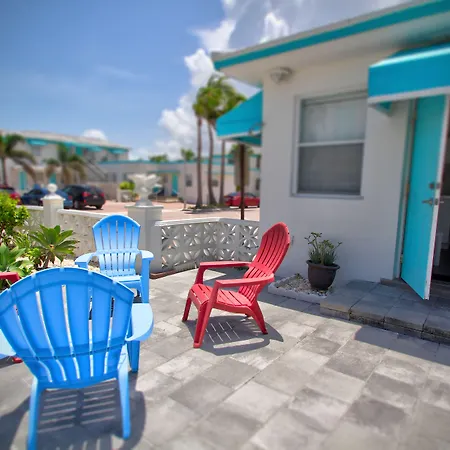 Hollywood Beachside Boutique Suite-3