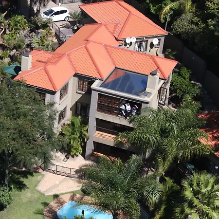 Waterfalls Boutique Hotel-3