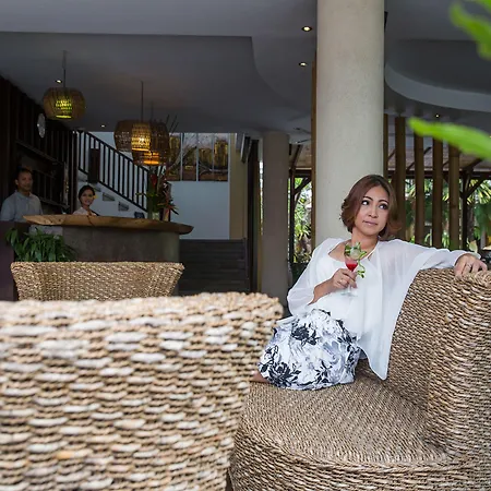 Suris Boutique Hotel-3
