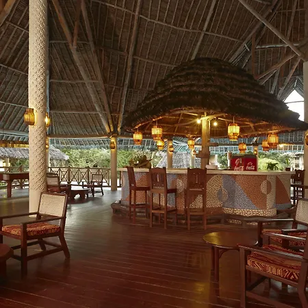 Neptune Palm Beach Boutique Resort & Spa-3