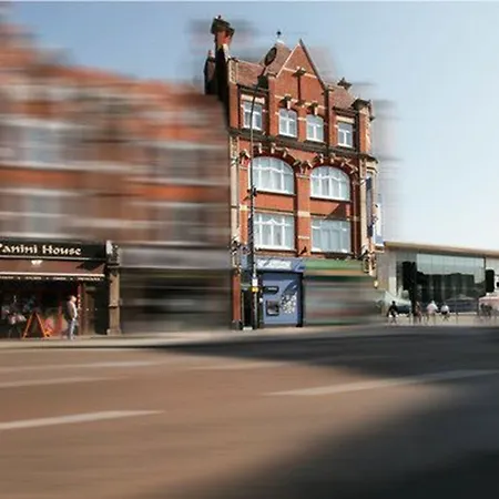 W12 Rooms-2