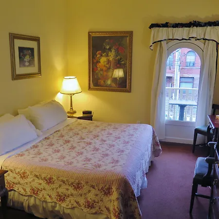 Madison Manor Boutique Hotel-3