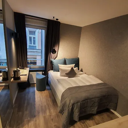 Hotel Falkenturm-2