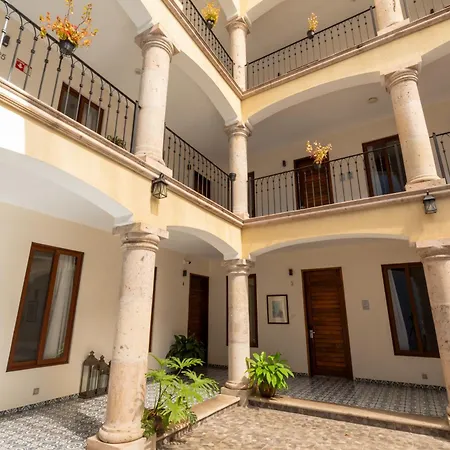 Casona 1530-2
