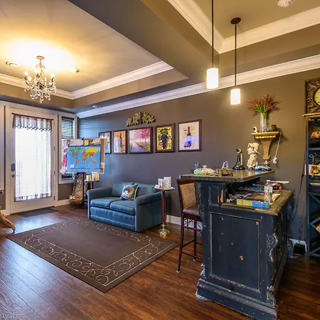 Brookside Inn Boutique Hotel-3