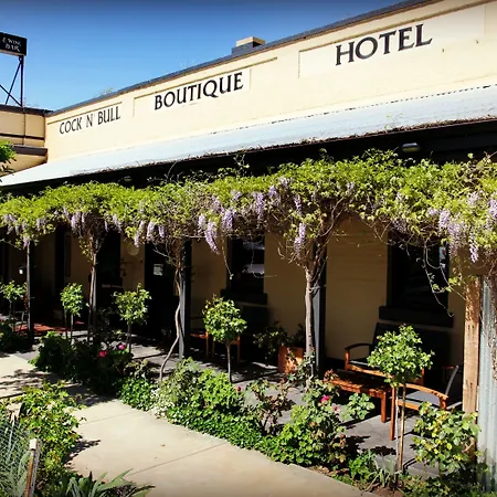 Cocknbull Boutique Hotel Echuca-3