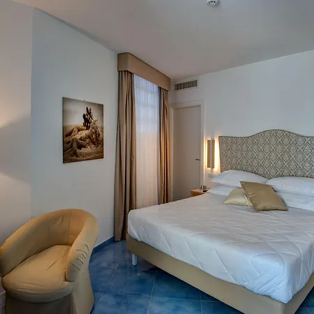 Boutique Hotel Helios (Adults Only)-3