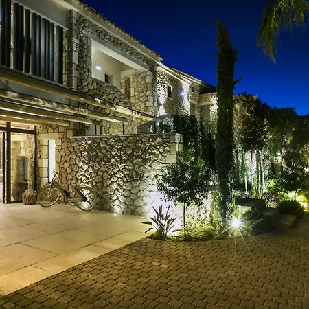 F Zeen Kefalonia (Adults Only)-2