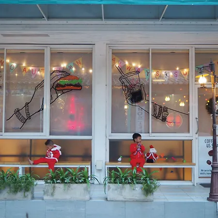 Sidewalk Boutique Hotel-3