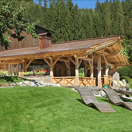 Aster Boutique Hotel & Chalets-3