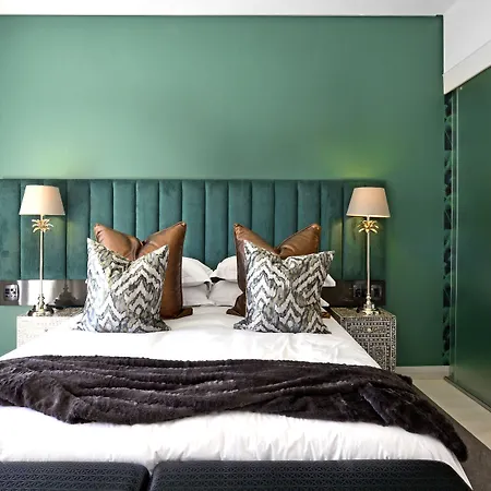 Franschhoek Boutique Hotel - Lion Roars Hotels & Lodges-2