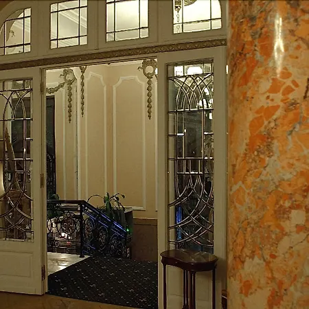 Grand Boutique Hotel-3