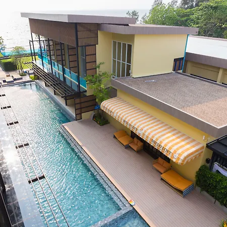 Beach Walk Boutique Resort-2