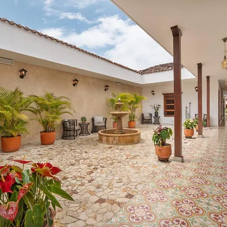 Casa Passiflora Hotel Boutique - Jardín-2