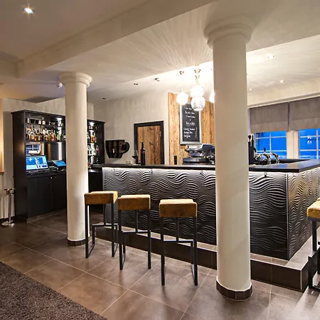 Two Timez - Boutique Hotel - With Ac-2