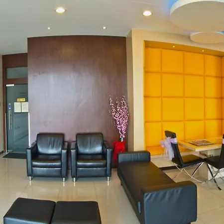 Hotel Zamburger-2