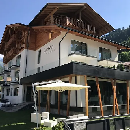 Dolomeet Boutique Hotel-3