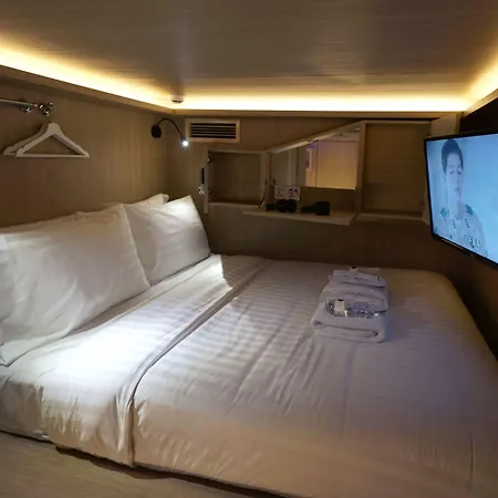 Cube Boutique Capsule Hotel At Kampong Glam-2