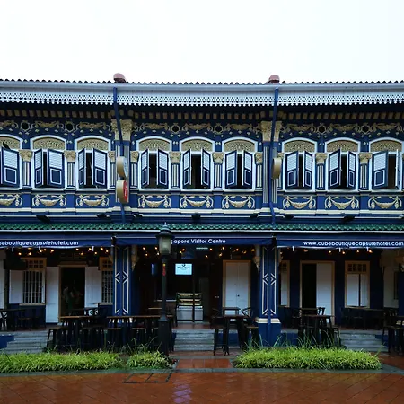 CUBE Boutique Capsule Hotel at Kampong Glam-2