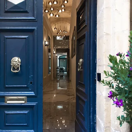 1926 Le Parisot Boutique Suites-2
