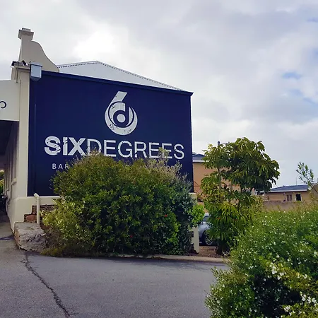 Six Degrees Motel-2