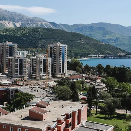 Arka Budva-2