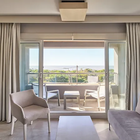 Almarena Apart & Hotel Boutique-3