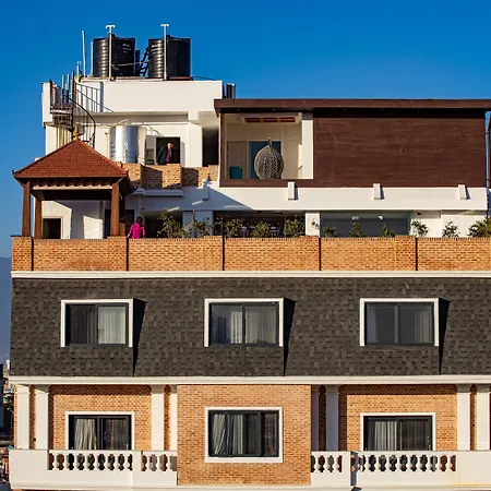 Arushi Boutique Hotel-2