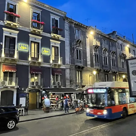Etnea Style Catania Comfort Rooms-3