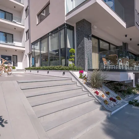 Glow Boutique Hotel & Suites-2