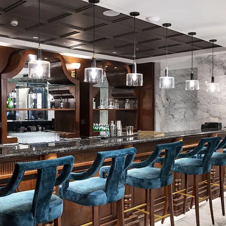 Peridot Grand Luxury Boutique Hotel-3