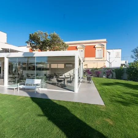 Insula Boutique Hotel-2