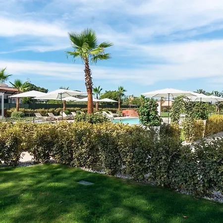 Insula Boutique Hotel-3