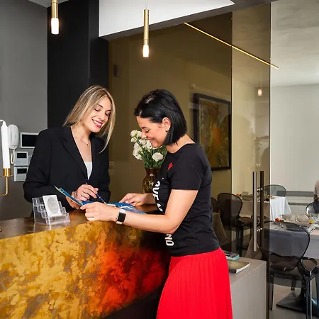 Re Dionisio Luxury Suites-2