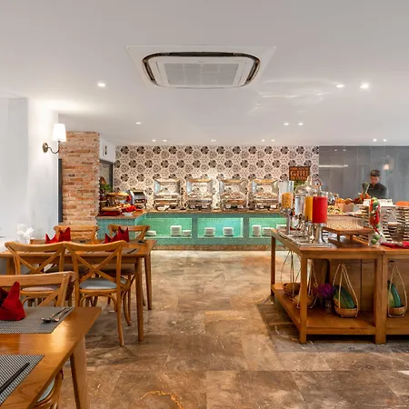 Salmalia Boutique Hotel & Spa-3